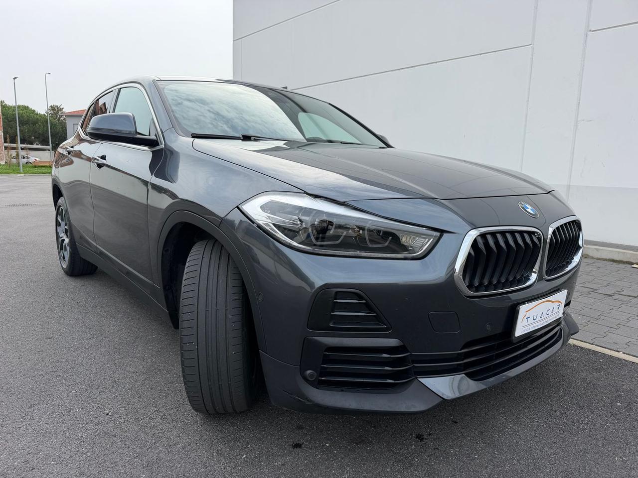 Bmw X2 180D GOLDPLAY EDITION #50678