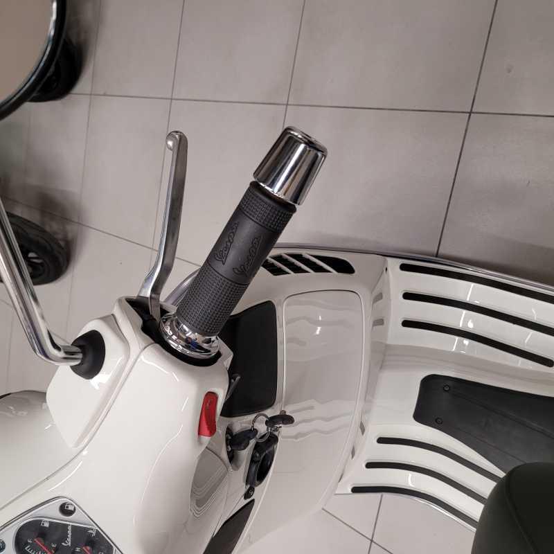 Vespa GTS 300 - 2012