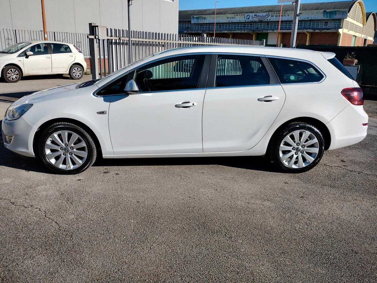 OPEL ASTRA J 1.7 CDTI 125CV Sport Tourer Cosmo 2011