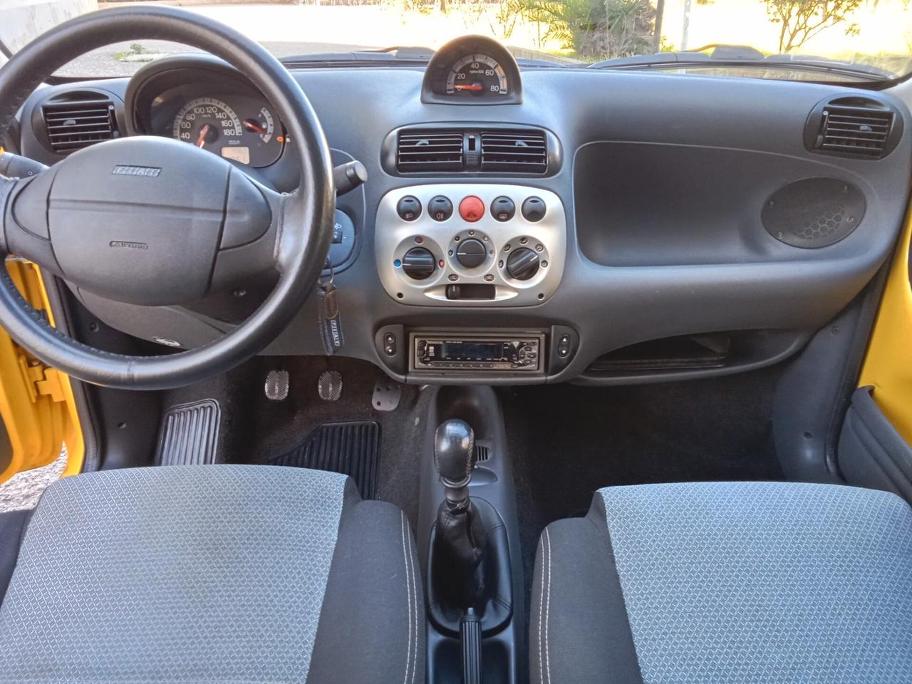 FIAT 600 1.1 SPORTING RESTYLING POCHI Km