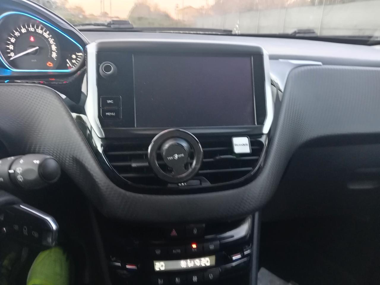 Peugeot 208 BlueHDi 100 3 porte GT Line