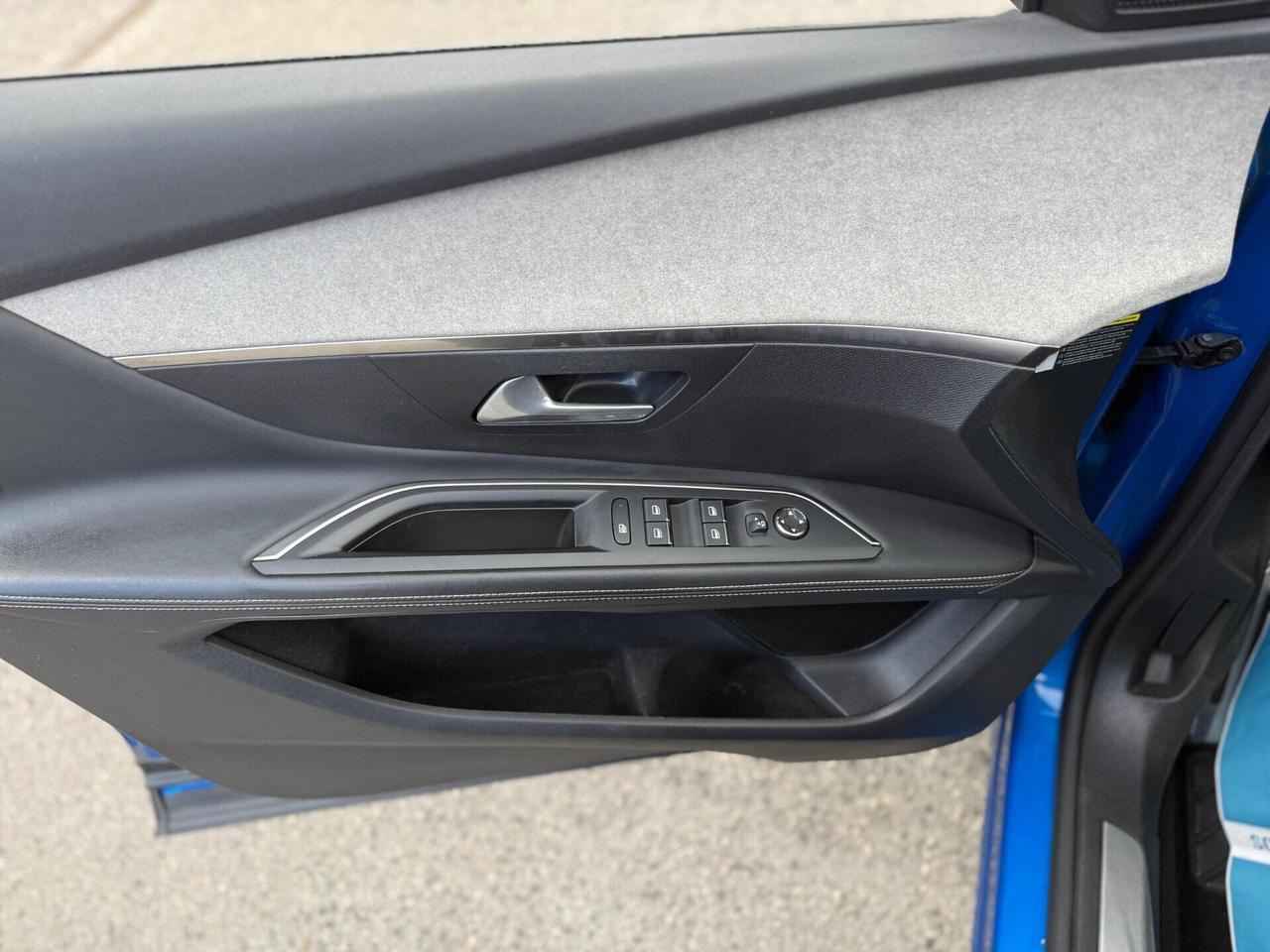 Peugeot 3008 BlueHDi 130 S&S EAT8 GT