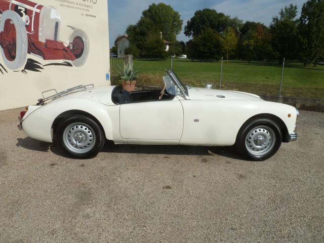 MG MGA Twin Cam 1600 Roadster