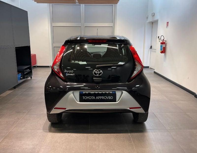 Toyota Aygo Connect 1.0 VVT-i 72 CV 5 porte x-play