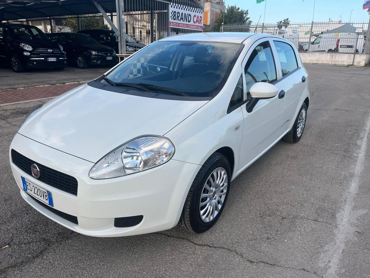Fiat Grande Punto 1.4 5 porte EasyPower Unipro 2013