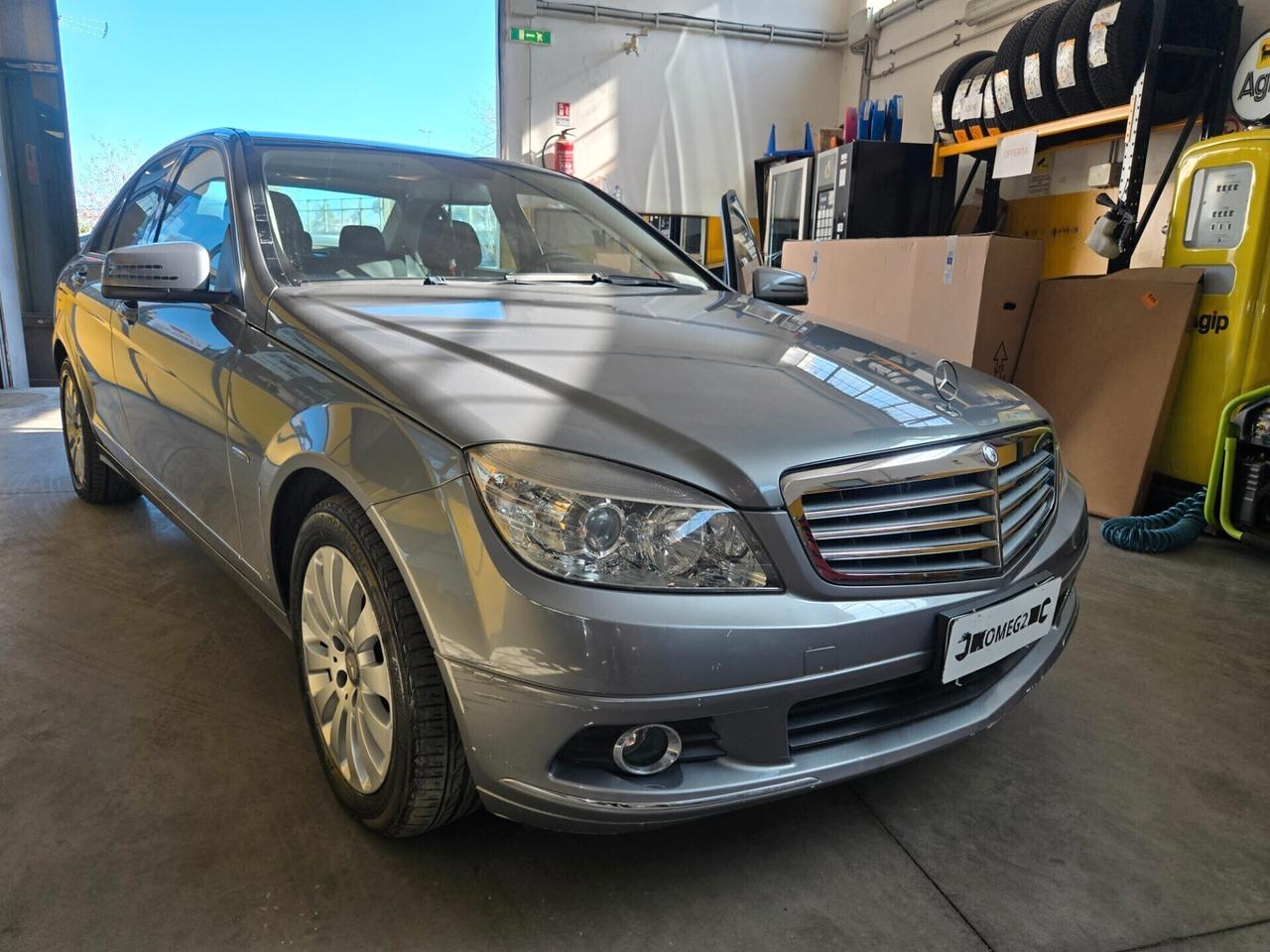 Mercedes-benz C 220 UNICOPROPRIETARIO