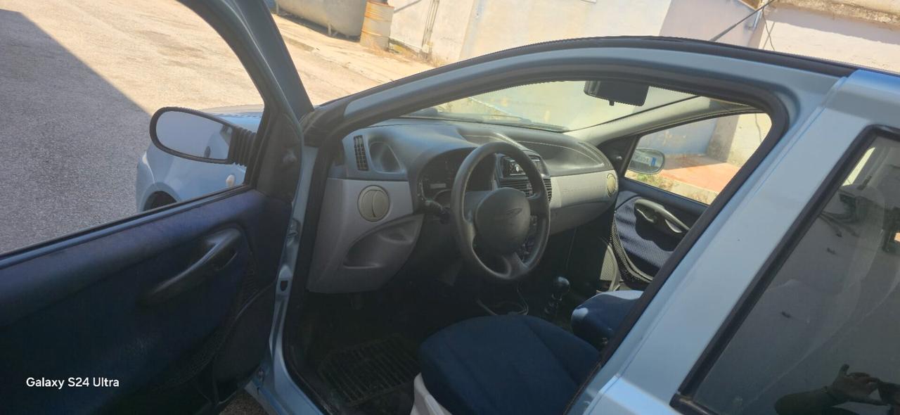 Fiat Punto 1.2i cat 5 porte Verve