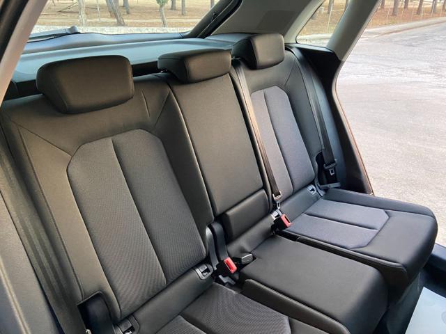 AUDI Q3 35 2.0 TDI 150 cv S tronic Business COCKPIT