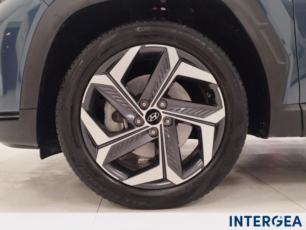 HYUNDAI Tucson 1.6 hev Xline 2wd auto