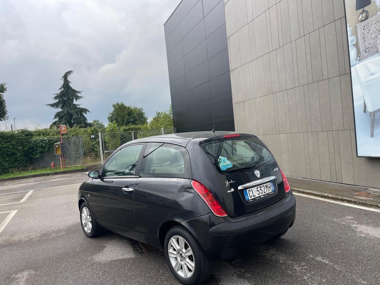 Lancia Ypsilon 1.3 Multijet 16V Platino