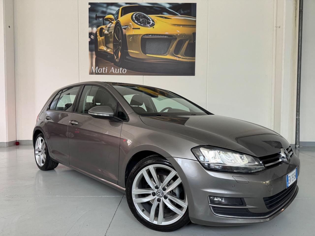 Volkswagen Golf 2.0 TDI 5p. Highline BlueMotion Technology