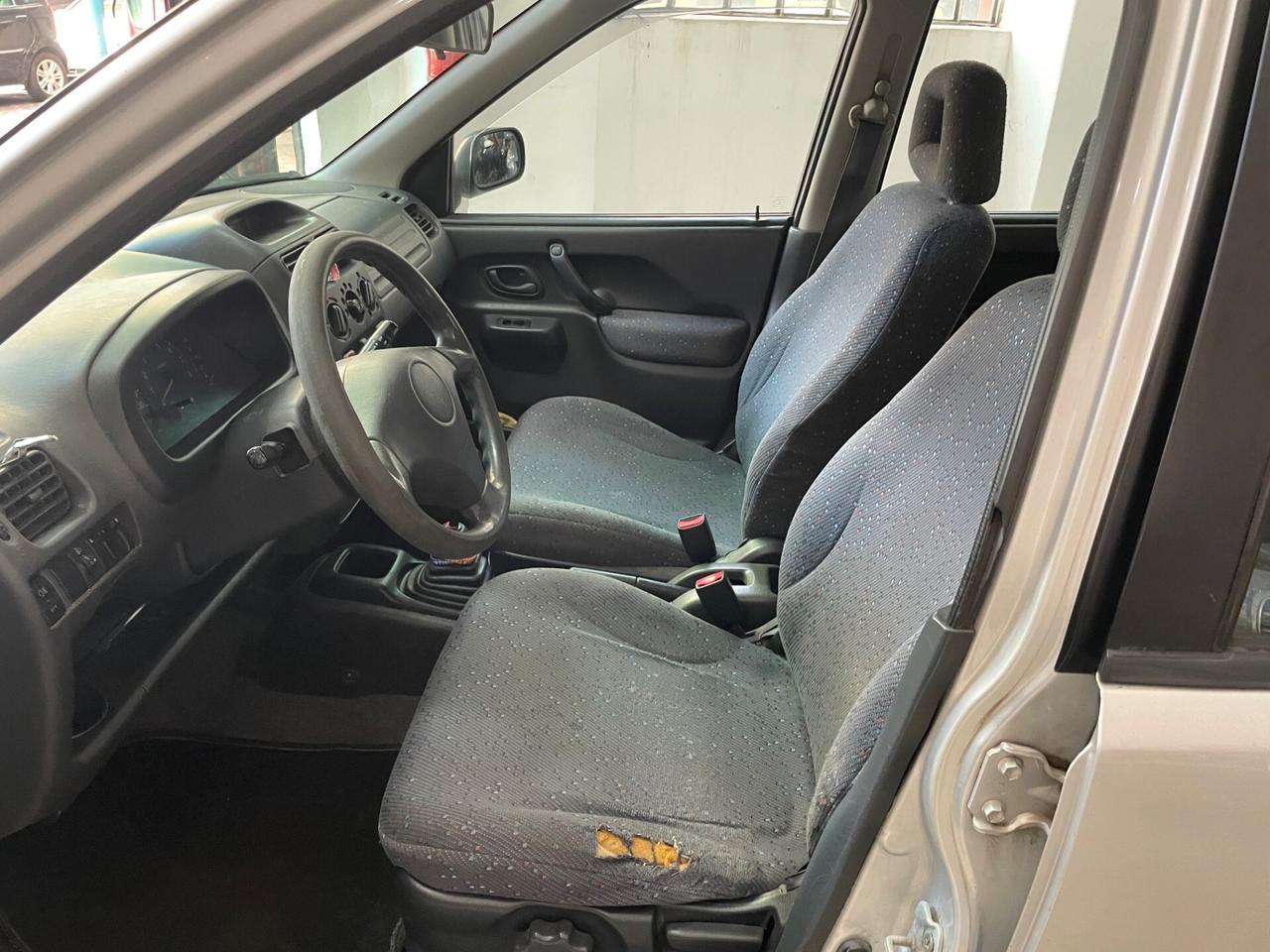 Suzuki Ignis 1.3i 16V cat 4WD GL