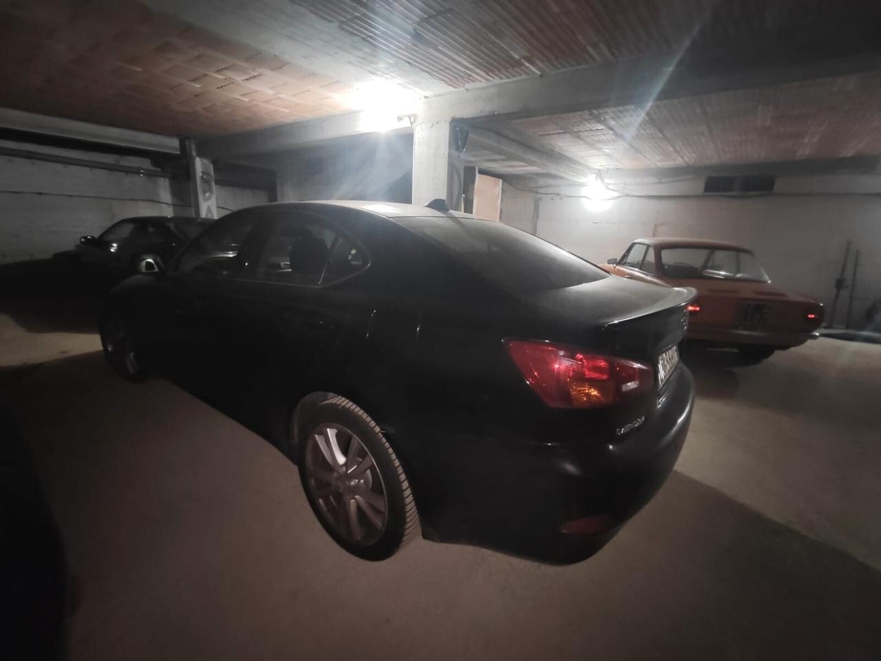 Lexus 220D 2.2 177CV