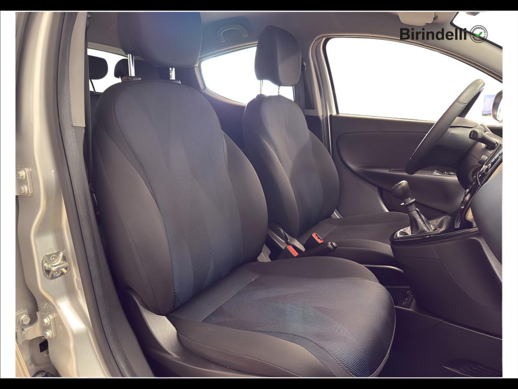 LANCIA Ypsilon 3ª serie - Ypsilon 1.2 69 CV 5 porte S&S Gold