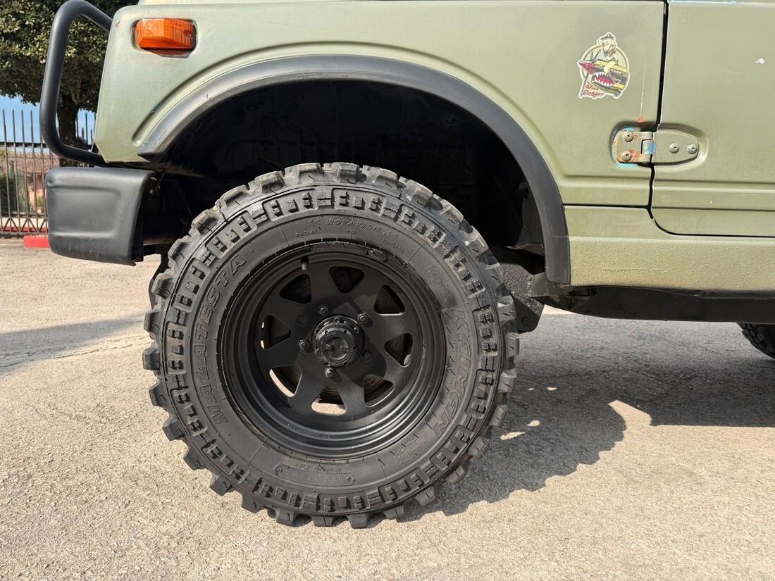 Suzuki SJ Samurai SJ413 Berlina TA De Luxe