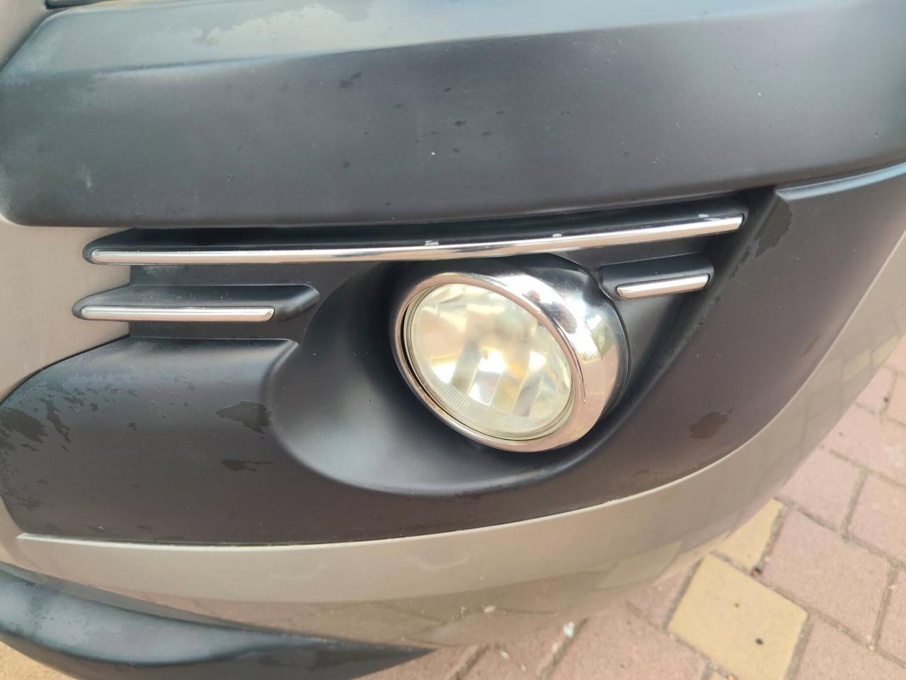 Peugeot 3008 1.6 HDi 110CV Business