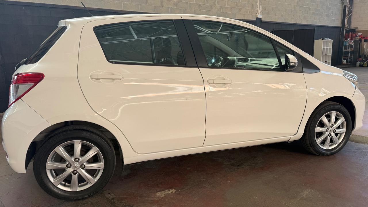 Toyota Yaris 1.4 D-4D 5 porte Lounge