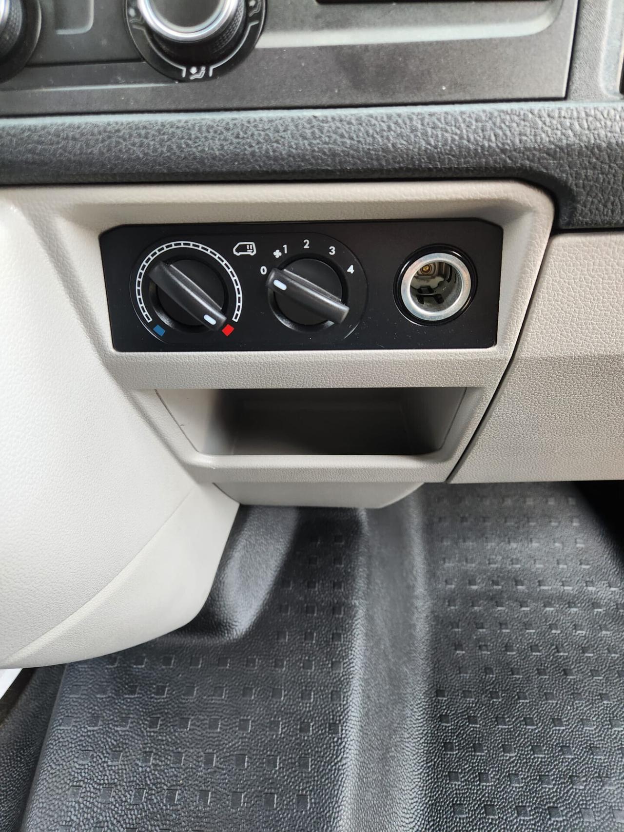 VOLKSWAGEN TRASPORT T6 2.0 102 CV ANNO 2019