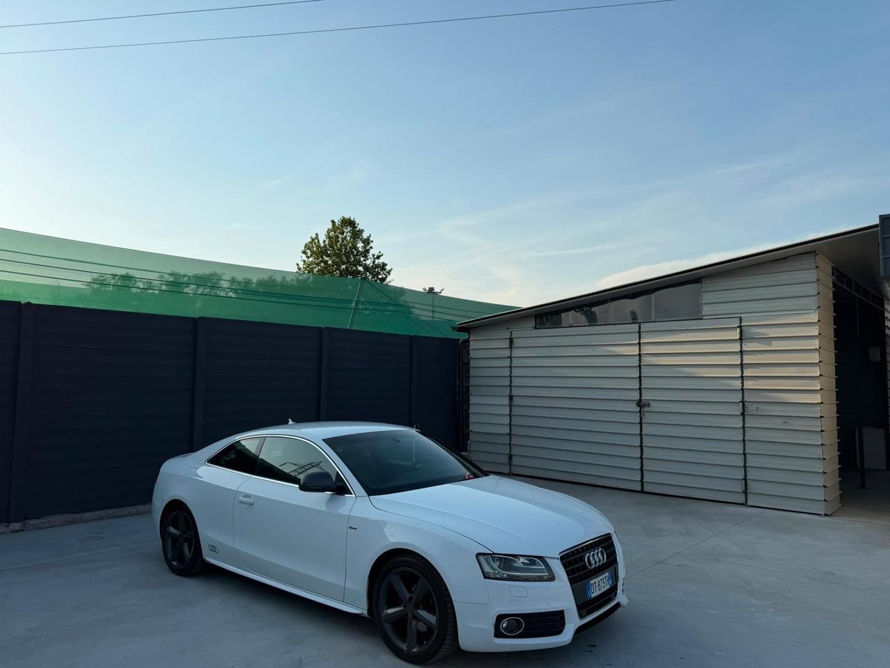 Audi A5 2.0 TFSI 180 CV Ambition