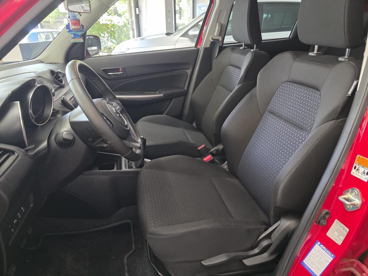 Suzuki Swift 1.2 Hybrid Top
