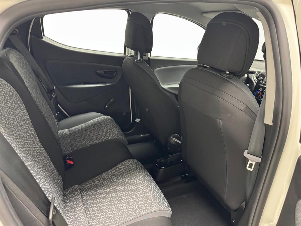 LANCIA Ypsilon III 2021 - Ypsilon 1.0 firefly hybrid Silver s&s 70c