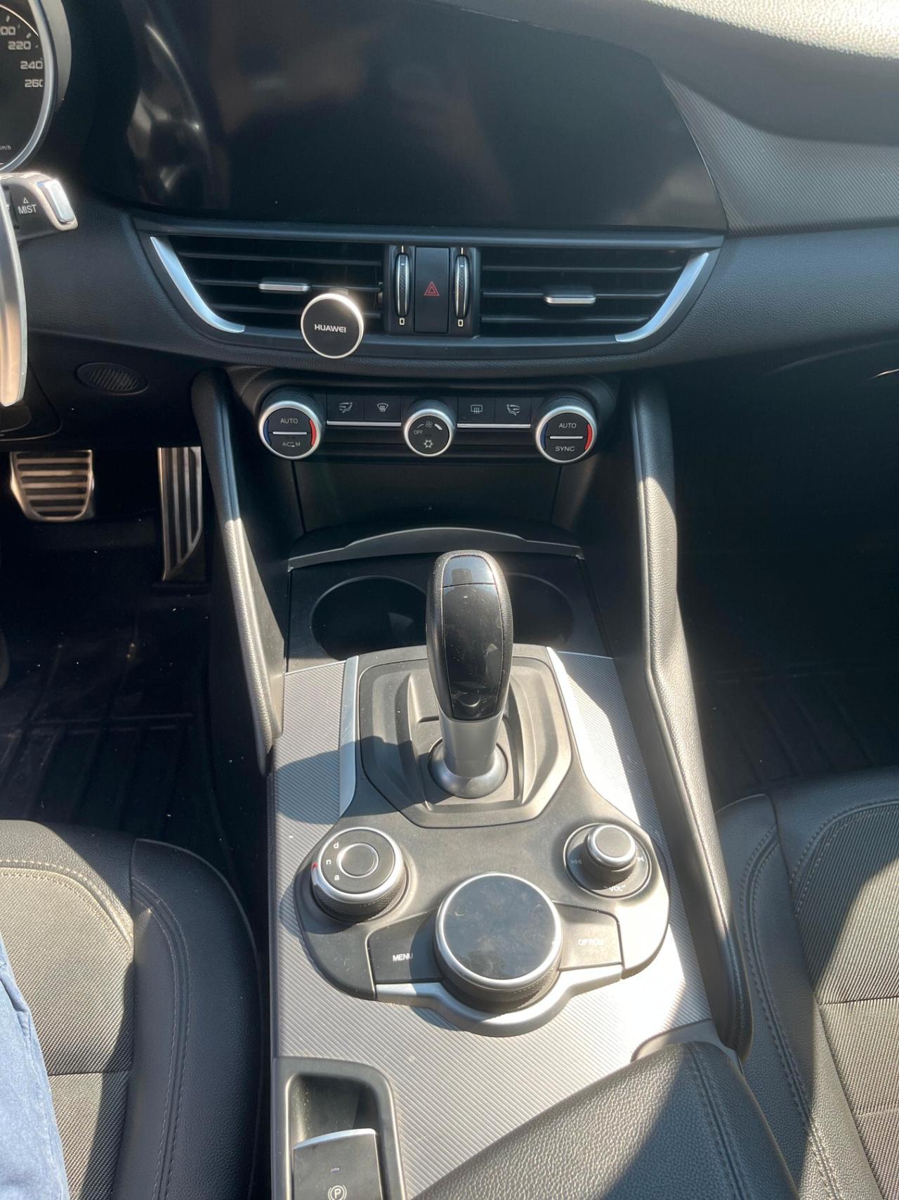 Alfa Romeo Giulia 2.2 Turbodiesel 180 CV AT8 Super