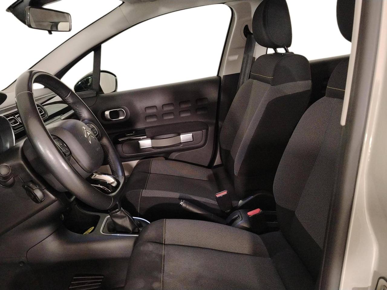 Citroen C3 1.2 puretech Shine 83cv