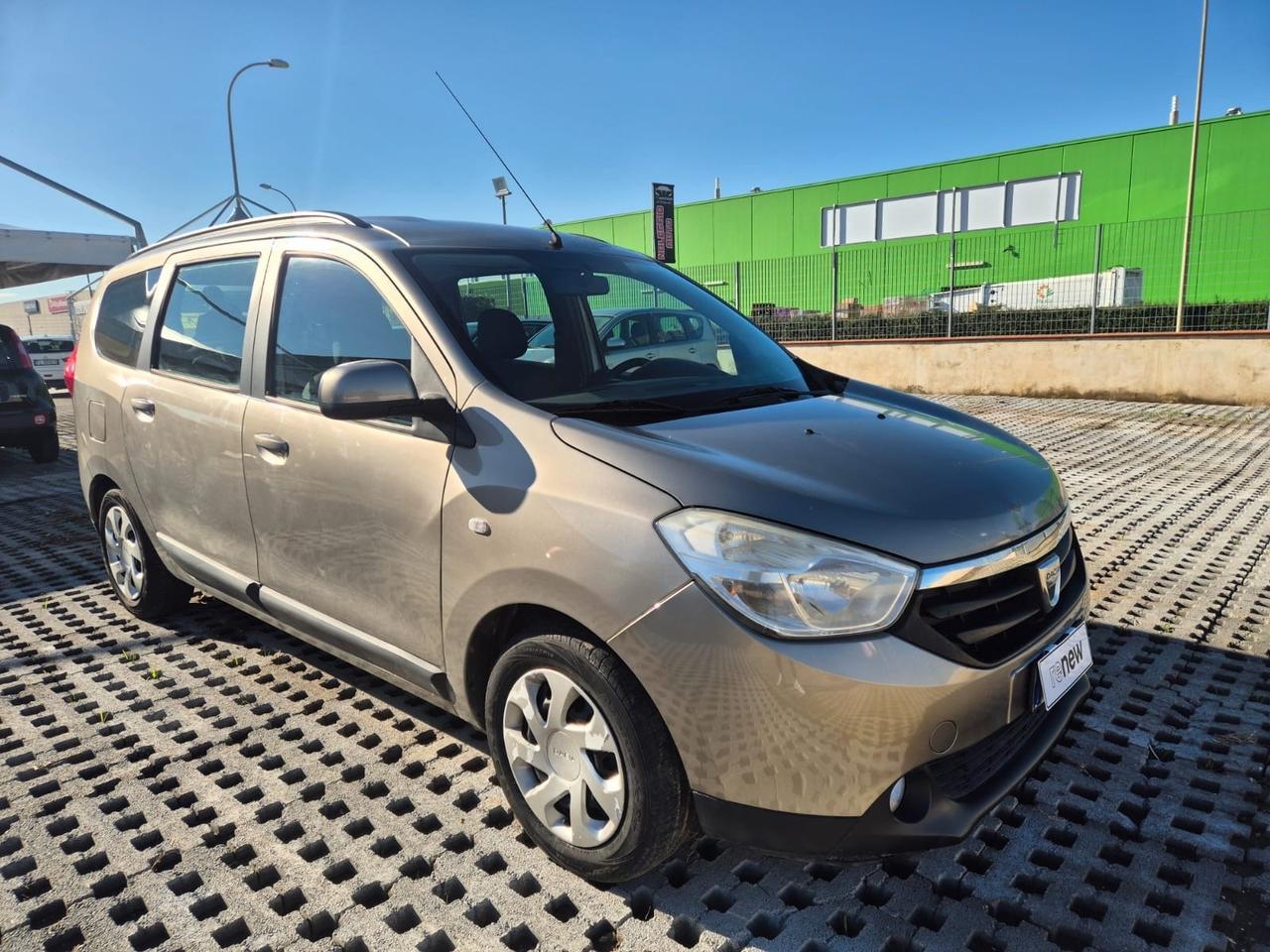 Dacia Lodgy 1.6 8V 85CV 5 posti metano scadenza 2029