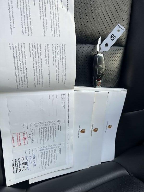 Porsche Macan 2.0 245cv