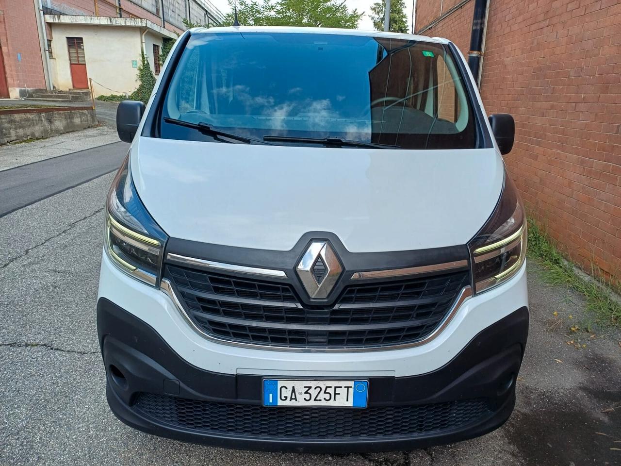 Renault Trafic T29 2.0 dCi 120CV PL-TN-DC Furgone Ice