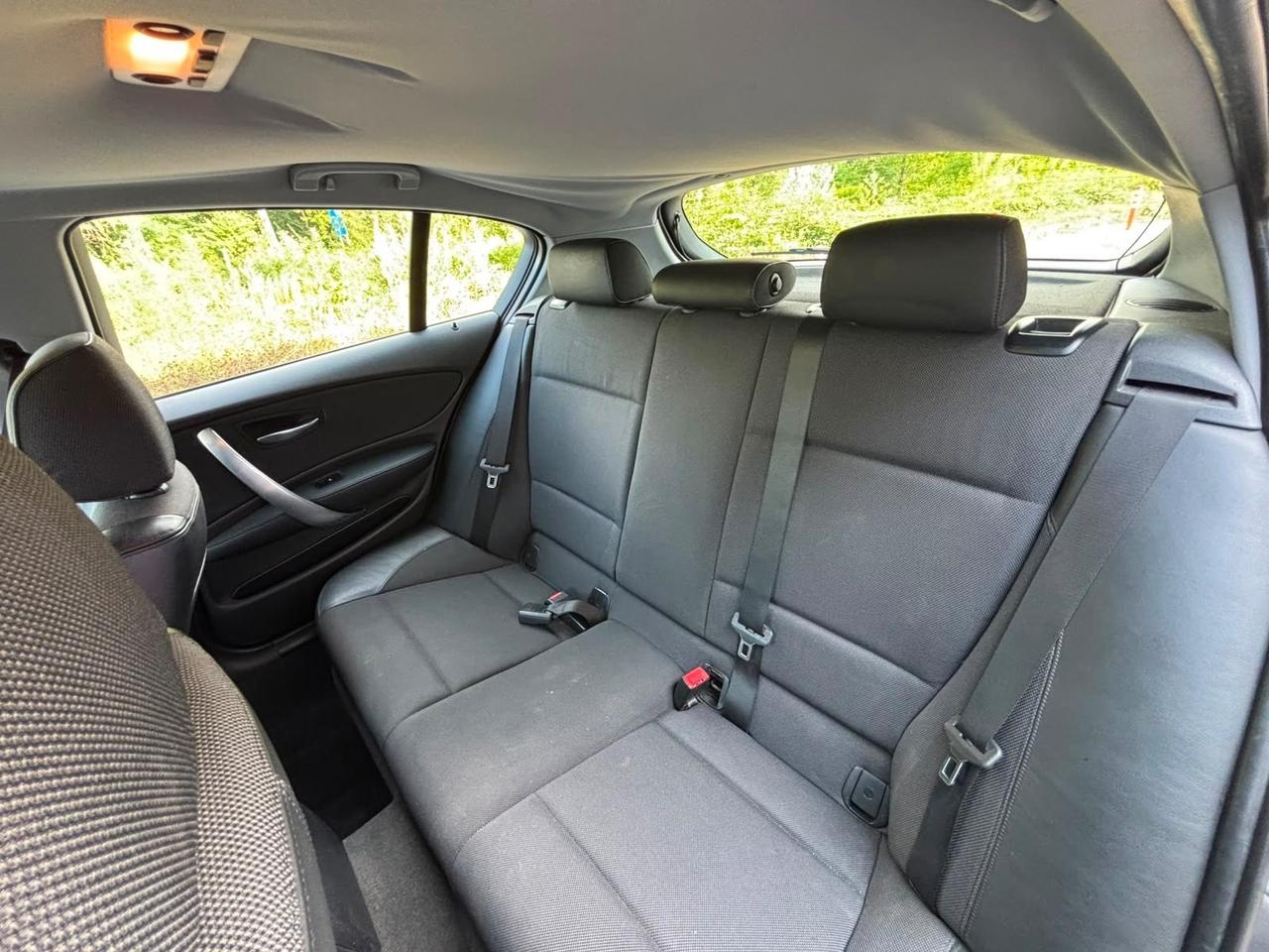 Bmw 120d cat 5 porte Attiva *AUTOMATICA*
