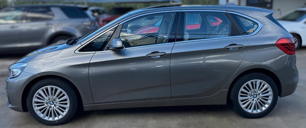 Bmw 2er Active Tourer 218d Luxury