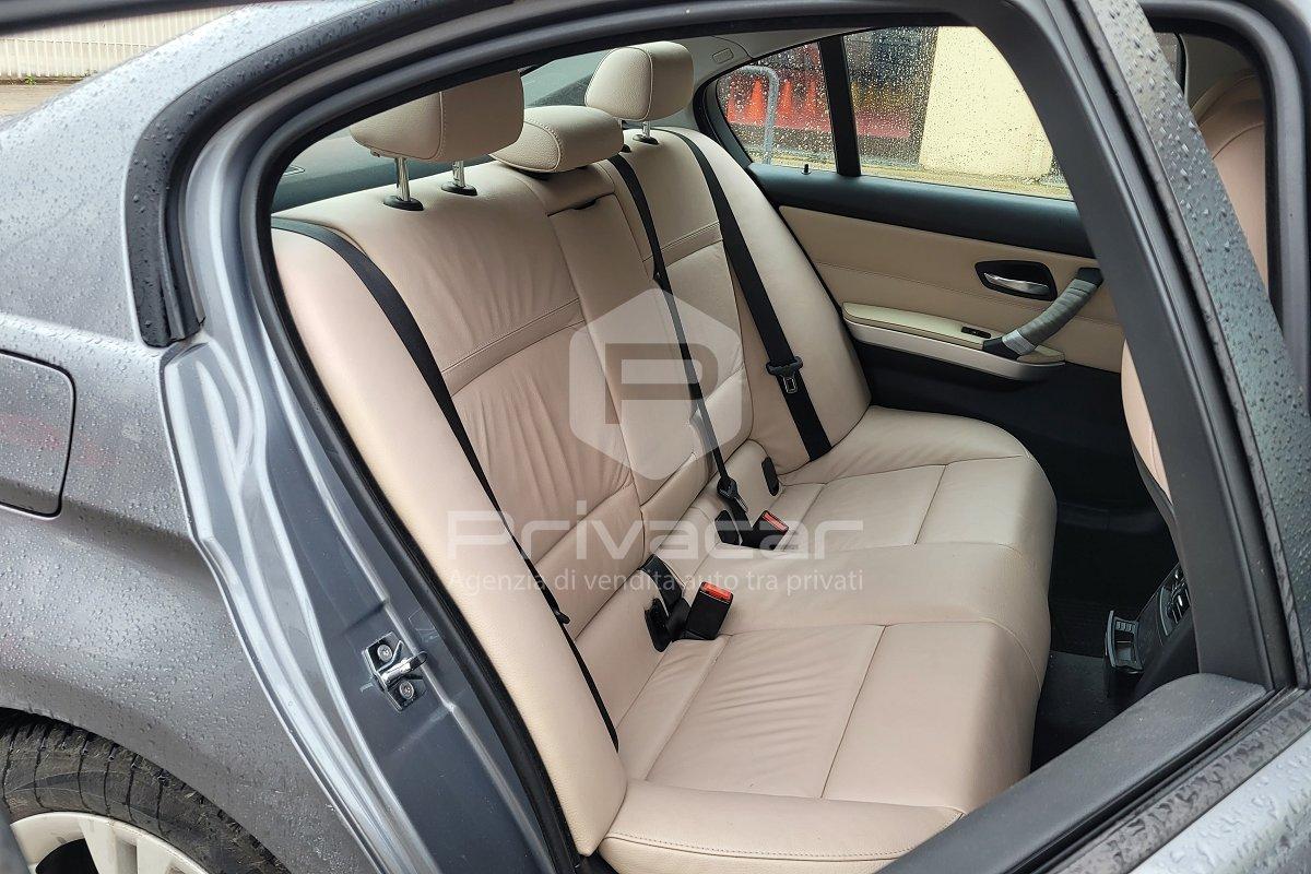 BMW 320d cat xDrive Futura