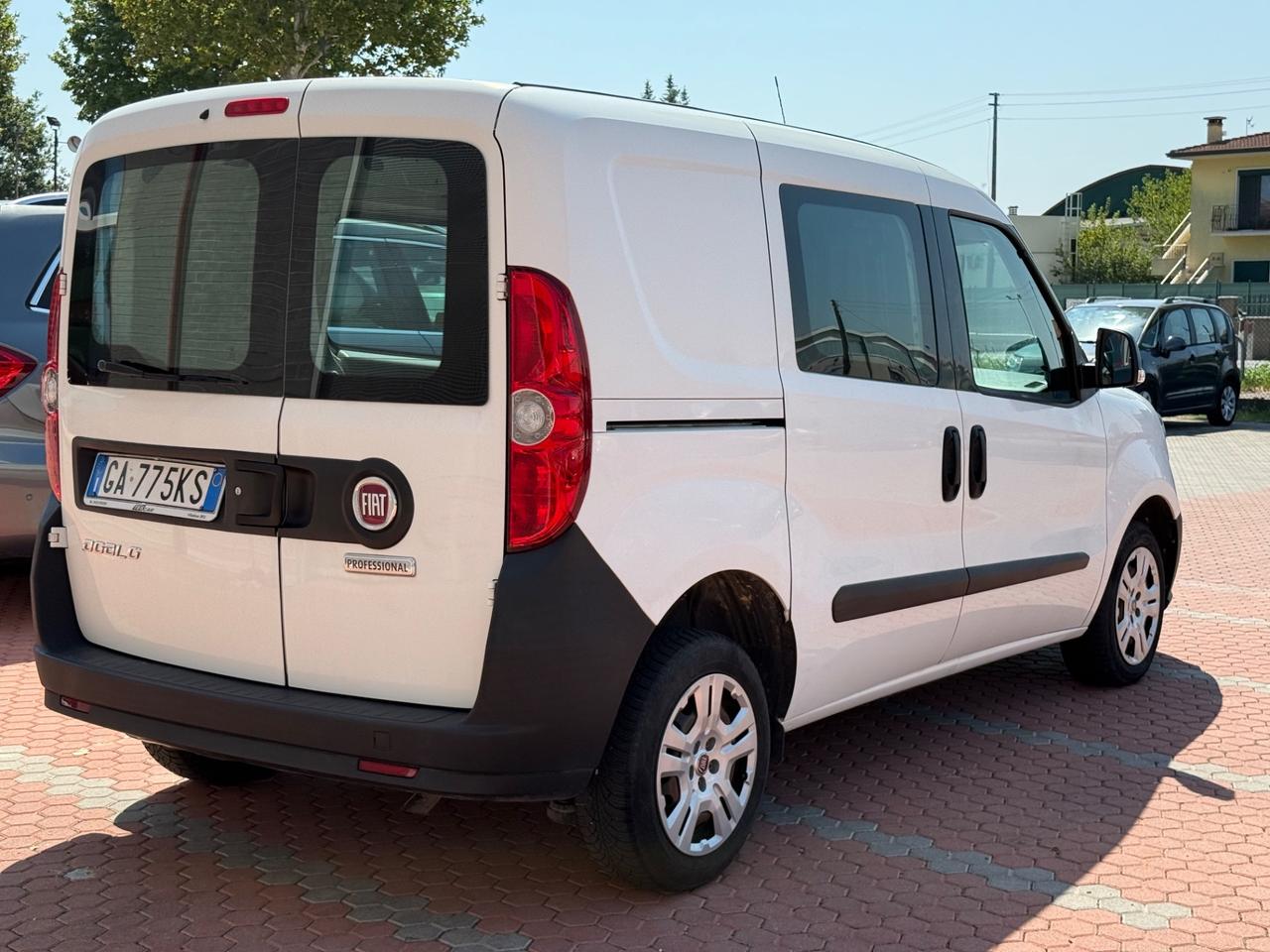 Fiat DOBLO CARGO CASSONE E VETRI 1.6 Mjet 105cv E6D 2POSTI