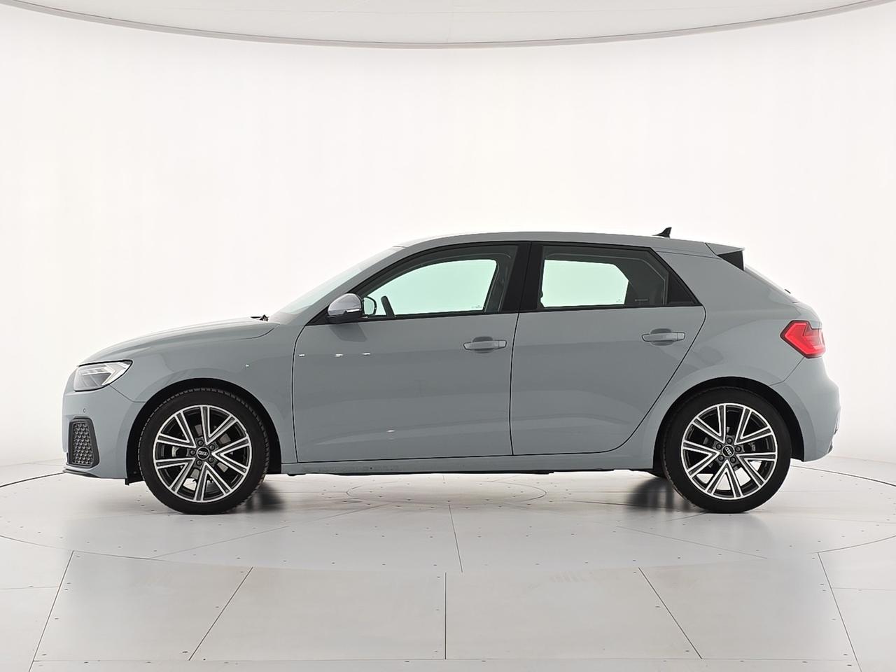 Audi A1 sportback 30 1.0 tfsi admired 110cv s-tronic