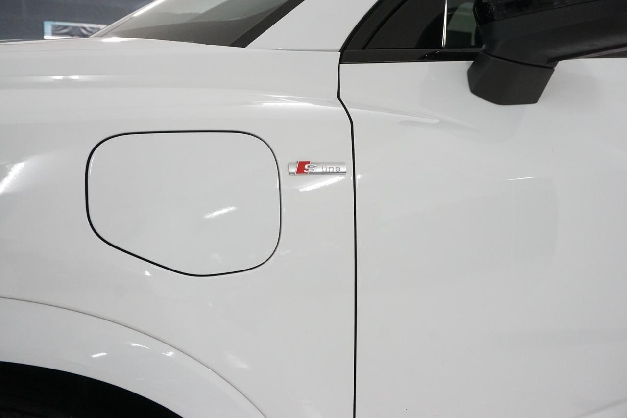 Audi Q3 SPB 45 TFSI E-Tron S tronic line Identity Black