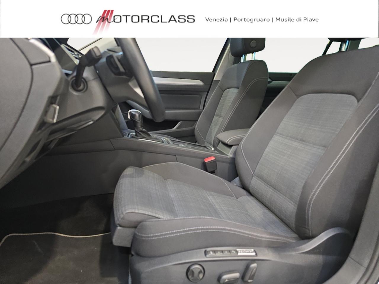 Volkswagen Passat variant 2.0 tdi scr evo 150cv executive dsg