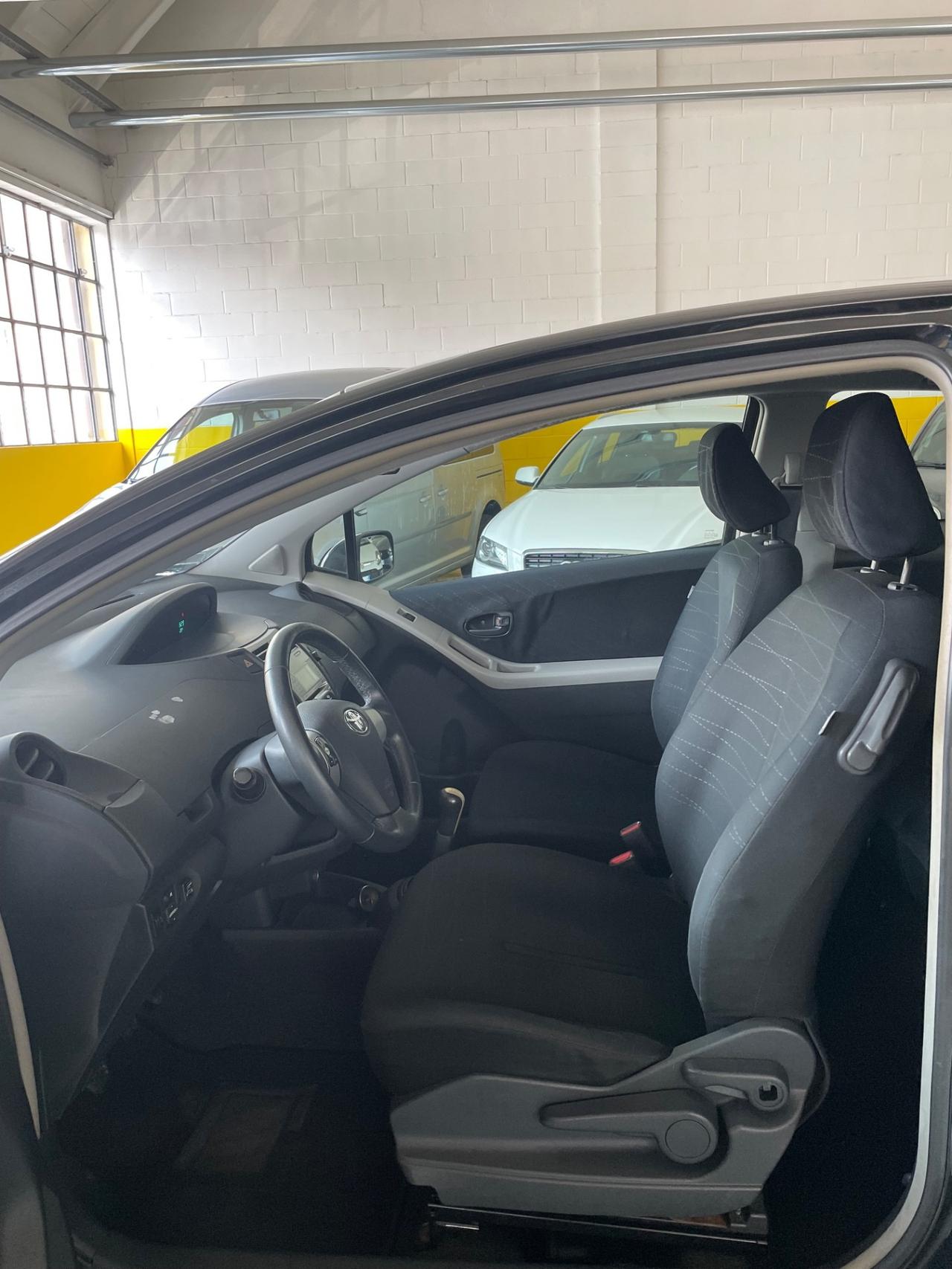 Toyota Yaris 1.0 Gpl VALIDO FINO AL 2032