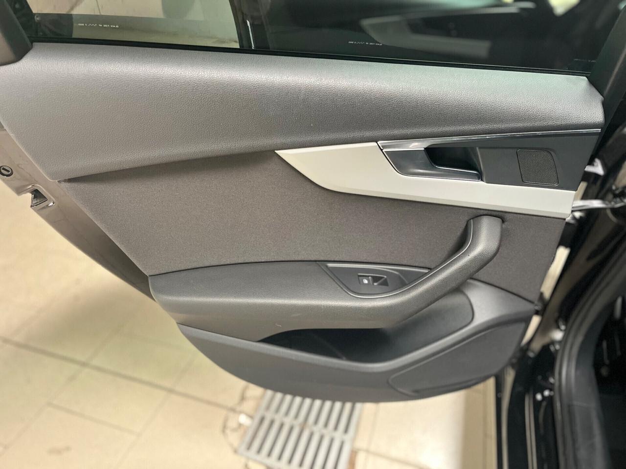 Audi A4 Avant 35 TDI/163 CV S tronic Business