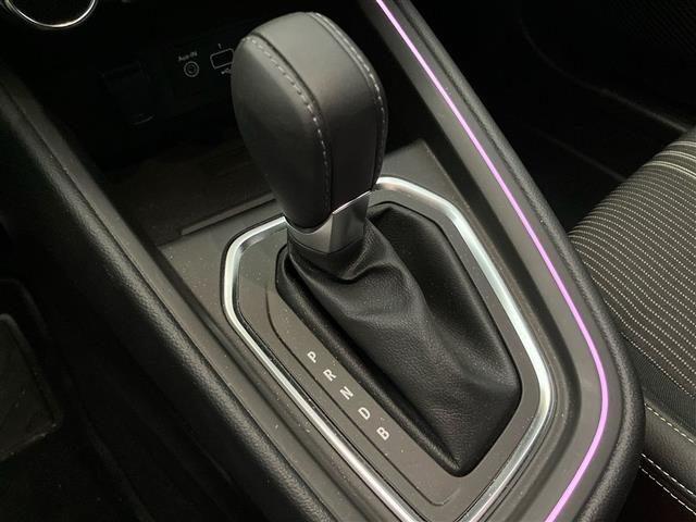 RENAULT Clio 1.6 E-Tech full hybrid E-Tech Engineered 145cv aut