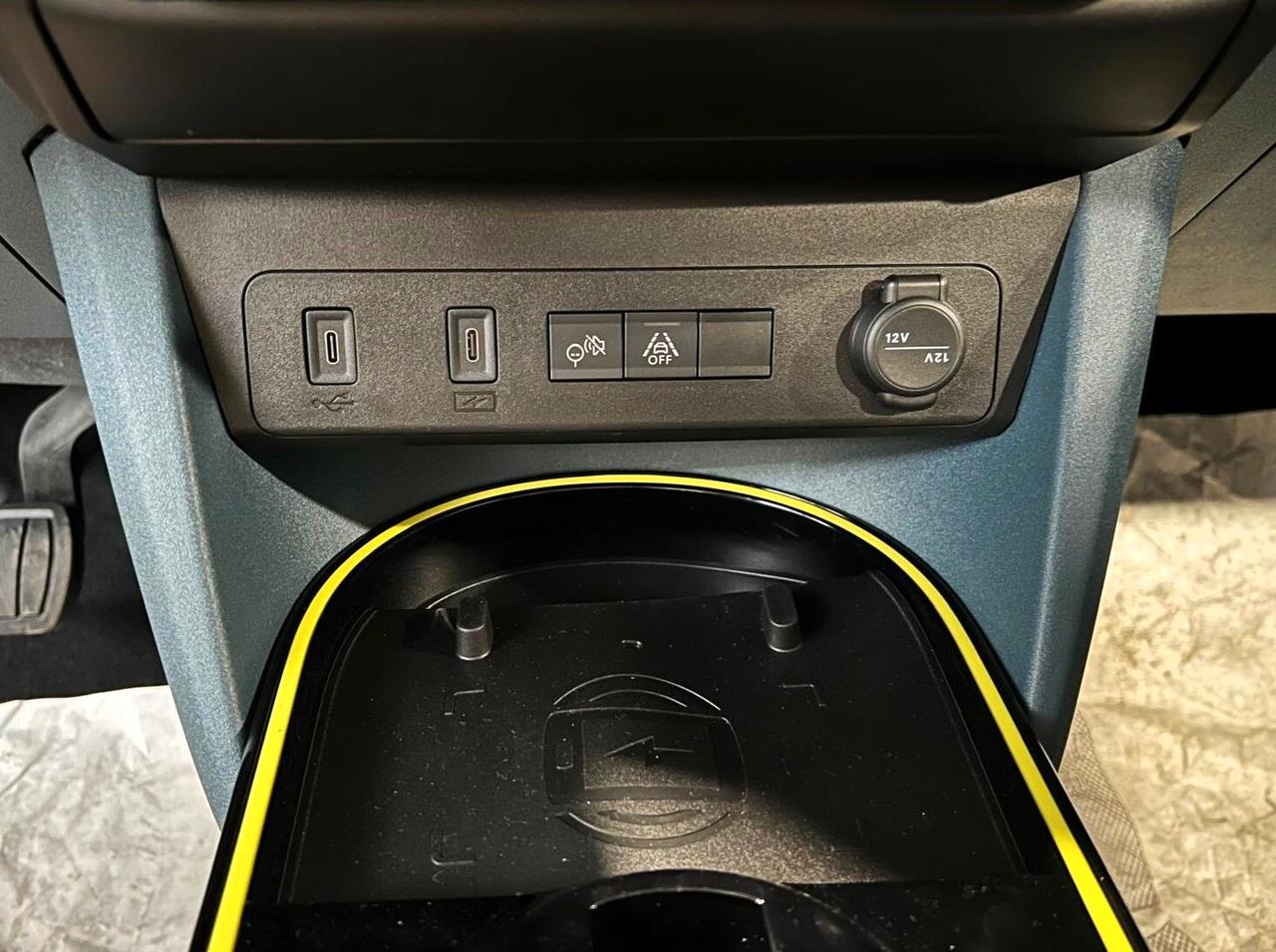 Fiat Grande Panda 1.2 Hybrid 110 CV S&S La Prima