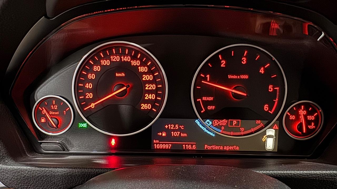 Bmw Serie 3 318d Touring Luxury