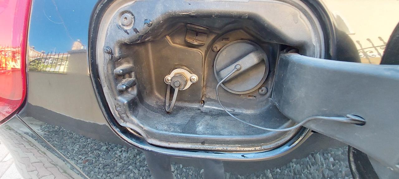 CLIO 1,2 GPL LANDI RENZO SCADENZA APRILE 2035 NAVIGATORE X NEOPATENTATI IMPECCABILE FULL