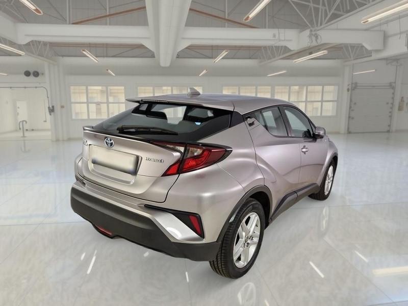 TOYOTA C-HR 1.8H 98CV E-CVT Business