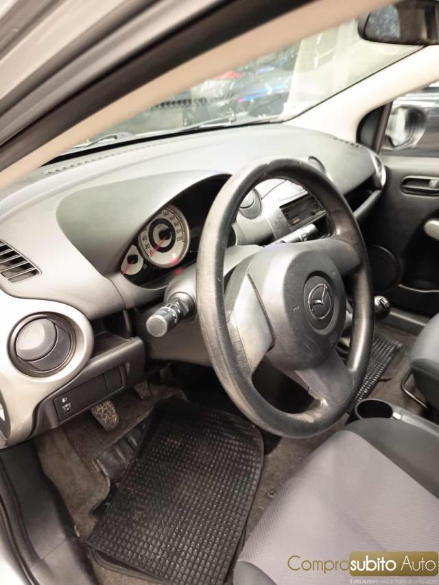 MAZDA 2 1.3 16V 75CV 5p. Easy Clima