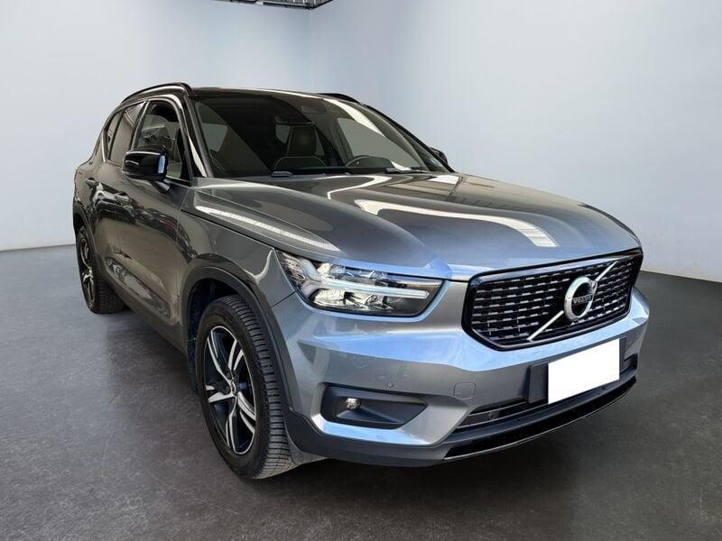 Volvo XC40 D4 AWD Geartronic R-Design