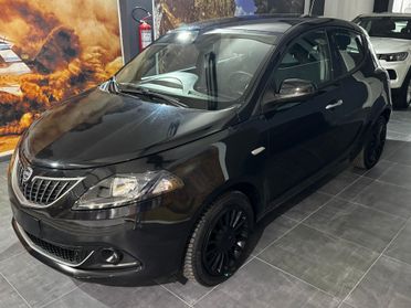 Lancia Ypsilon 1.0 FireFly 5 porte S&S Hybrid Gold
