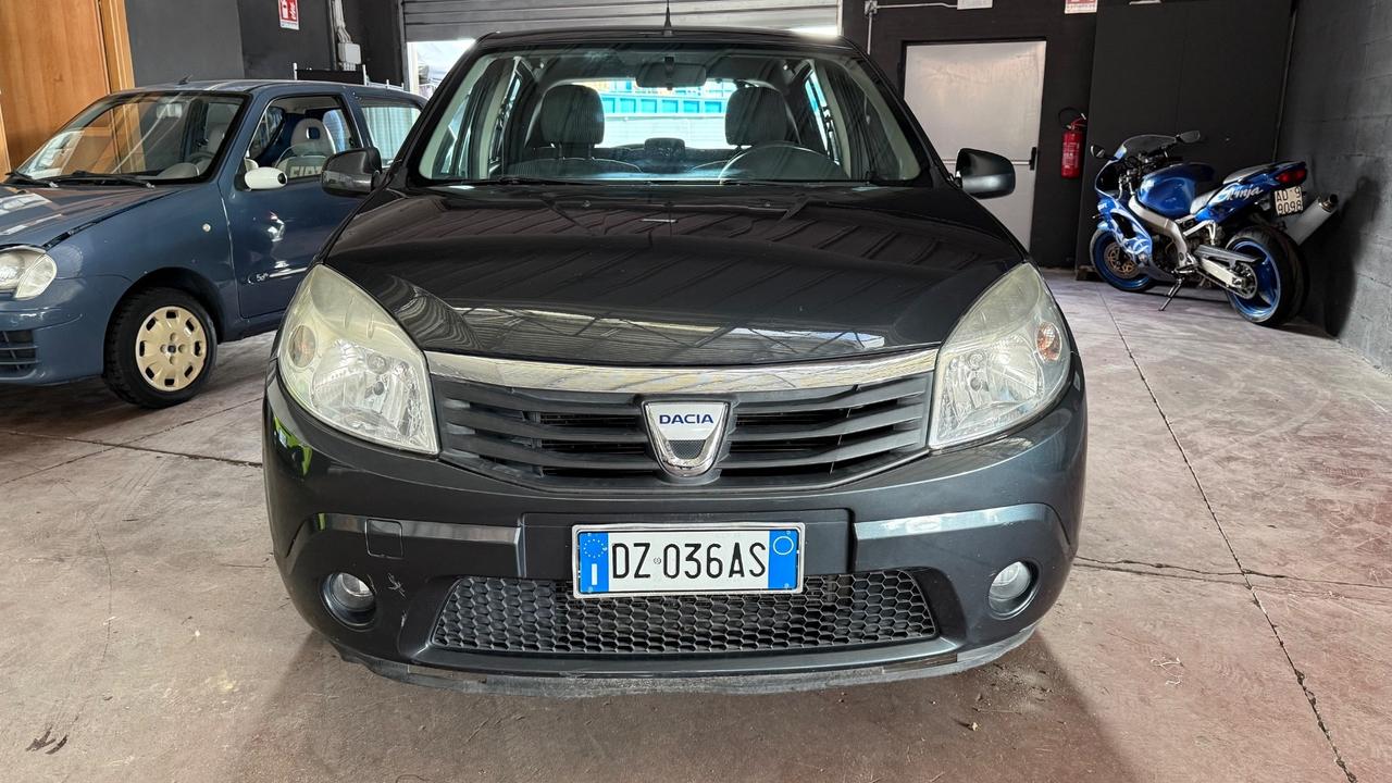 Dacia Sandero 1.4 8V GPL Lauréate
