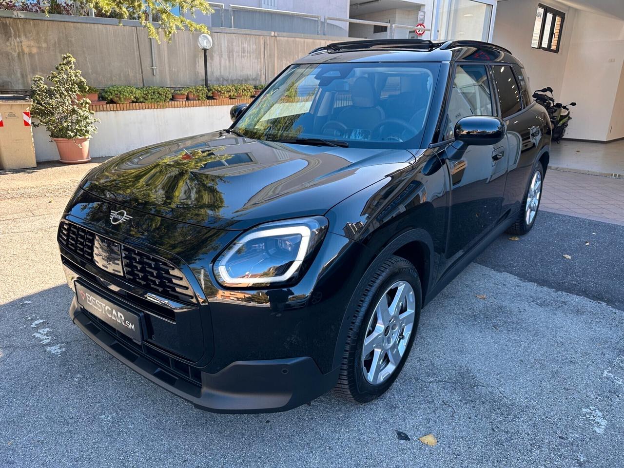 Mini Countryman C Autom. / PANORAMA / R18 / LED AMBIENT / PELLE / FARI MATRIX