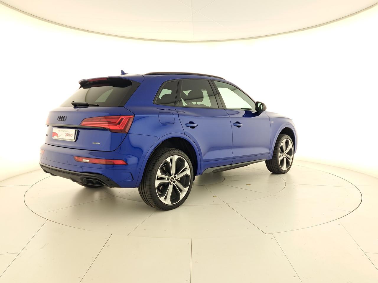 Audi Q5 50 2.0 tfsi e identity black quattro s-tronic